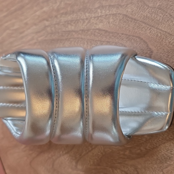 Lisa Vicky Very V Silver Metallic Womens Shoes 9 Medium New - Picture 7 of 12